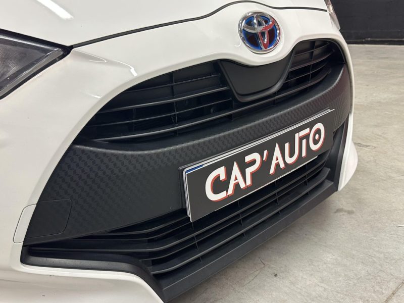 TOYOTA YARIS 116H DYNAMIC BUSINESS + PROGRAMME BEYONCE ZERO ACADEMY