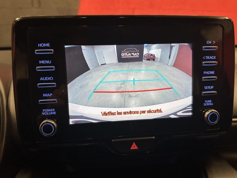 TOYOTA YARIS 116H DYNAMIC BUSINESS + PROGRAMME BEYONCE ZERO ACADEMY