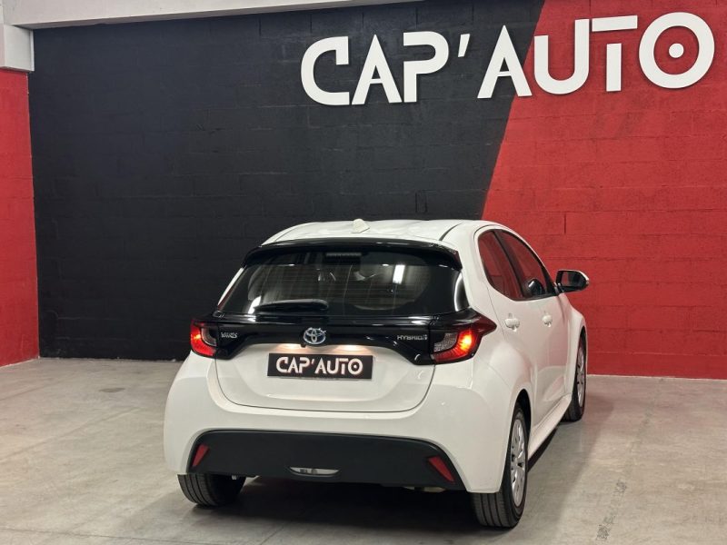 TOYOTA YARIS 116H DYNAMIC BUSINESS + PROGRAMME BEYONCE ZERO ACADEMY