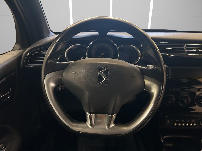 CITROEN DS3 1.6 E-HDI 90CH *SO CHIC*