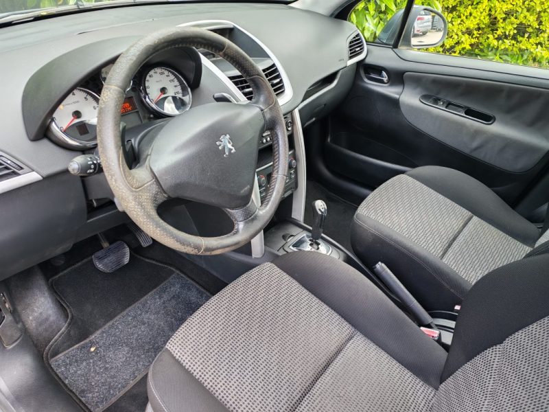Peugeot 207 1.4l VTI Premium BVA 95ch