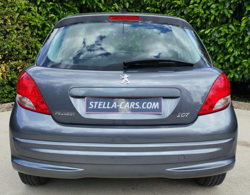 Peugeot 207 1.4l VTI Premium BVA 95ch