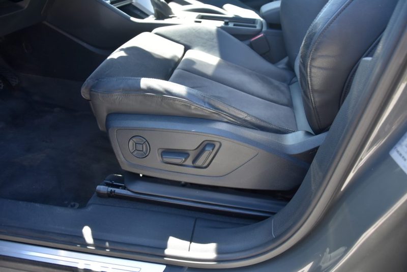 AUDI Q3 II 35 TDI 150 DESIGN LUXE S TRONIC 7 -100 500 KM 2019