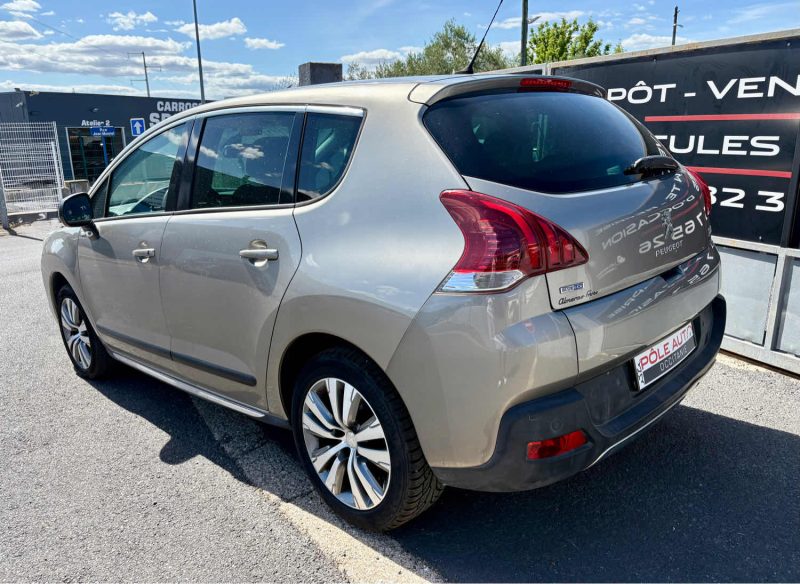 PEUGEOT 3008 1.6 BLUEHDI 120CH BUSINESS S&S 2015