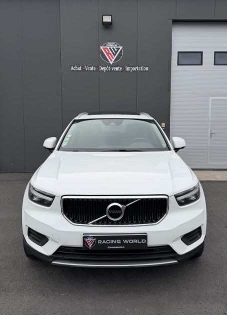 VOLVO XC40 - 2.0 D4 -190 CH - AWD MOMENTUM GEARTRONIC - GARANTIE 3 MOIS 