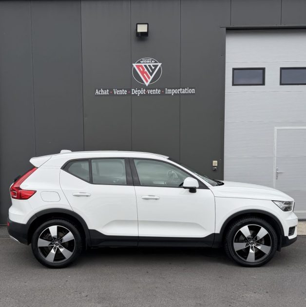 VOLVO XC40 - 2.0 D4 -190 CH - AWD MOMENTUM GEARTRONIC - GARANTIE 3 MOIS 