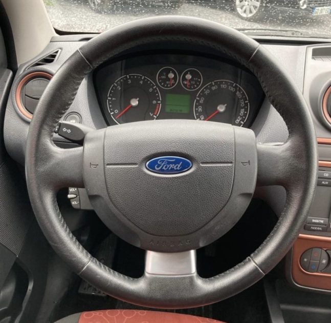 FORD FIESTA V Phase2 1.4L i 80cv Boîte Auto DURACHIFT / Révisée&Garantie