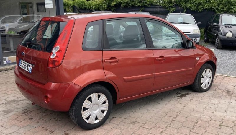 FORD FIESTA V Phase2 1.4L i 80cv Boîte Auto DURACHIFT / Révisée&Garantie