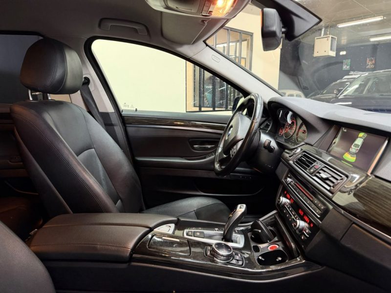 B.M.W. SERIE 5 TOURING 520D XDRIVE LUXURY BA 2015