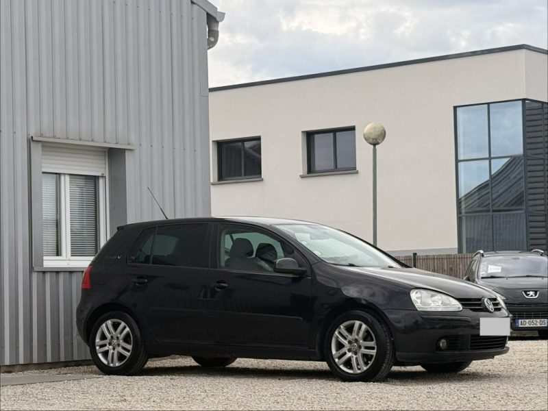 VOLKSWAGEN GOLF  PIECE AUTO 1.9 TDI 105CV 2008 230 500 KM 