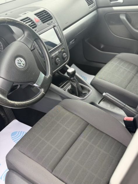 VOLKSWAGEN GOLF  PIECE AUTO 1.9 TDI 105CV 2008 230 500 KM 