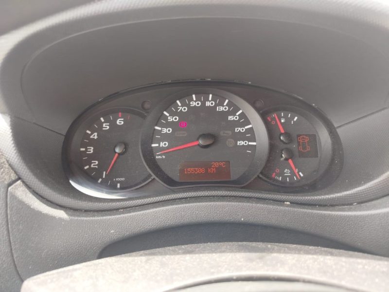 NISSAN NV400  2019