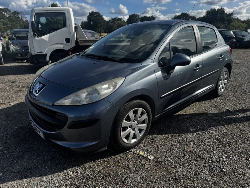 PEUGEOT 207 1.4E 16V EXECUTIVE 2006
