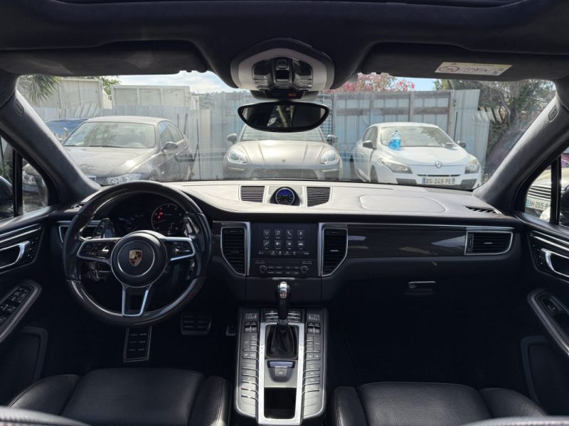 PORSCHE MACAN 3.6 TURBO 400CV  2017