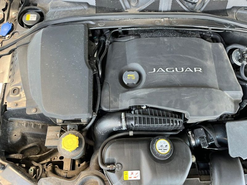 🔹 JAGUAR XF SPORTBRAKE 3.0 V6 241 Ch 🌤️ Toit ouvrant🔙 Caméra de recul⚡ Sièges en cuir