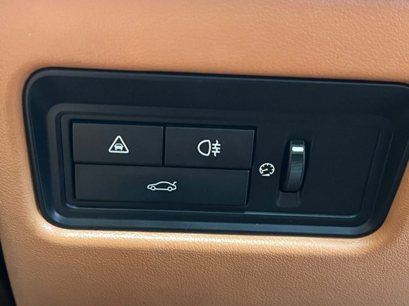 🔹 JAGUAR XF SPORTBRAKE 3.0 V6 241 Ch 🌤️ Toit ouvrant🔙 Caméra de recul⚡ Sièges en cuir