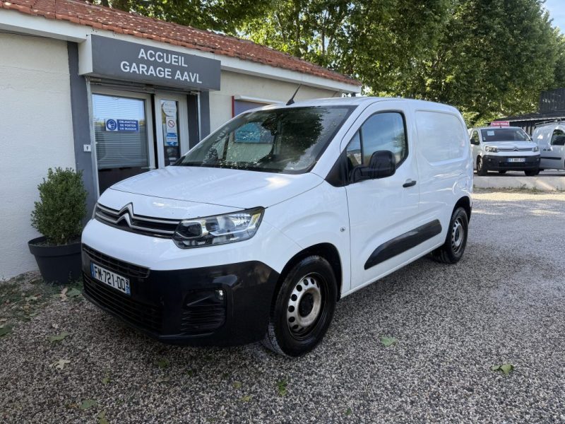 CITROEN BERLINGO III 1.6 BLUEHDI 100 3 PLACES CAMERA CAR PLAY GIRAFON 1000KG  2019 ATTELAGE 