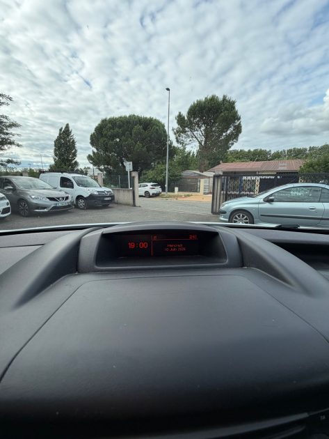 PEUGEOT PARTNER 1.6 BlueHDI 100 - CLIM - Attelage 