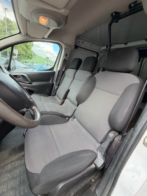 PEUGEOT PARTNER 1.6 BlueHDI 100 - CLIM - Attelage 