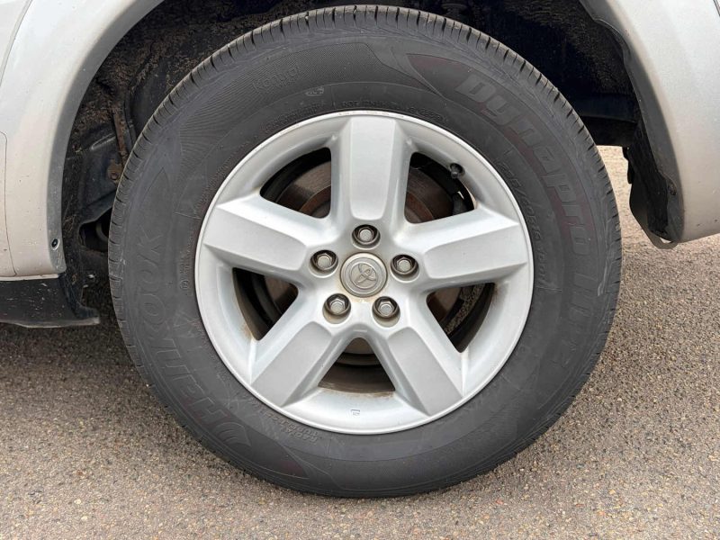 ✅TOYOTA RAV4 115 D-4D 4 TOIT OUVRANT RAV 4 D4D 4 ROUES MOTRICES 4x4✅ 