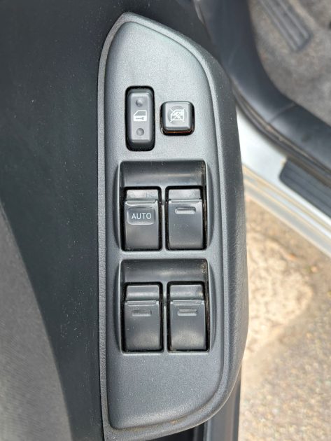 ✅TOYOTA RAV4 115 D-4D 4 TOIT OUVRANT RAV 4 D4D 4 ROUES MOTRICES 4x4✅ 