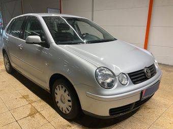 VOLKSWAGEN POLO 1,4L 75 CV BOÎTE AUTO / Paiement 4X ou 10X Possible