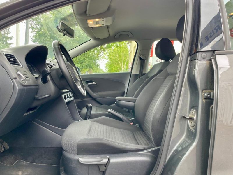 VOLKSWAGEN POLO V 1.6 TDI 90 CONFORTLINE 