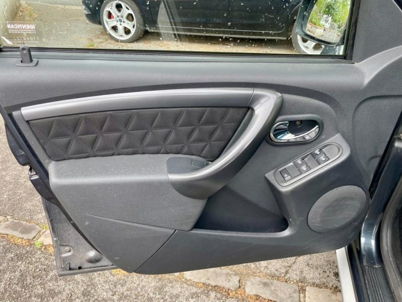 DACIA DUSTER 1.5 dCi 110 4X2 PRESTIGE **1ère MAIN** 