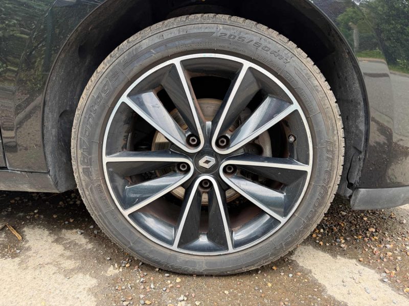 Renault Mégane III Phase 2 1.5 dCi 110ch Bose Edition EDC
