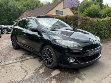 Renault Mégane III Phase 2 1.5 dCi 110ch Bose Edition EDC