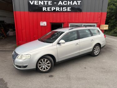 VOLKSWAGEN PASSAT BLUEMOTION TRENDLINE 2.0 TDI 110 2009