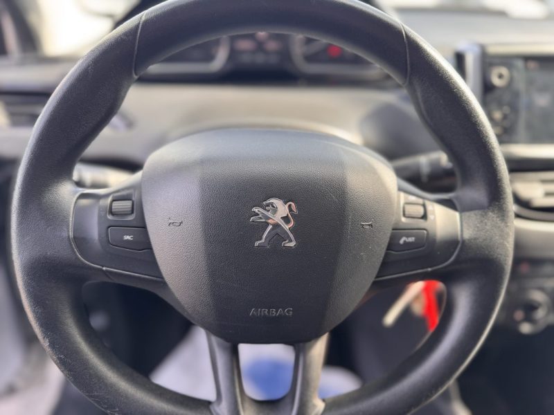 PEUGEOT 208 1.4 HDI 68 ACTIVE 