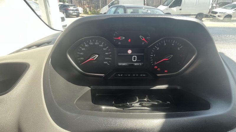 PEUGEOT RIFTER 1.5 BLUEHDI 102 2019
