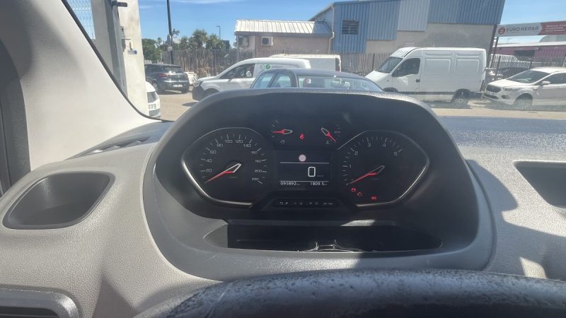 PEUGEOT RIFTER 1.5 BLUEHDI 102 2019