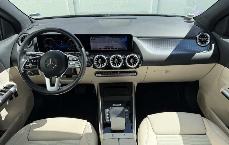 MERCEDES CLASSE GLA 250 E PROGRESSIVE LINE HYBRID 218 CV 8G- DCT TOIT OUVRANT 1 ERE MAIN ORIGINE FRANCE GARANTIE 6 MOIS  2022