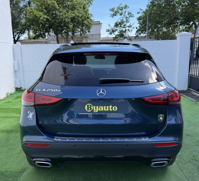 MERCEDES CLASSE GLA 250 E PROGRESSIVE LINE HYBRID 218 CV 8G- DCT TOIT OUVRANT 1 ERE MAIN ORIGINE FRANCE GARANTIE 6 MOIS  2022
