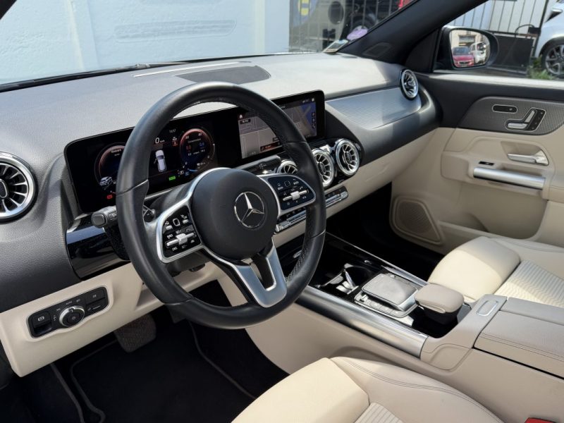 MERCEDES CLASSE GLA 250 E PROGRESSIVE LINE HYBRID 218 CV 8G- DCT TOIT OUVRANT 1 ERE MAIN ORIGINE FRANCE GARANTIE 6 MOIS  2022