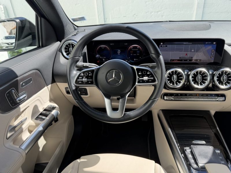 MERCEDES CLASSE GLA 250 E PROGRESSIVE LINE HYBRID 218 CV 8G- DCT TOIT OUVRANT 1 ERE MAIN ORIGINE FRANCE GARANTIE 6 MOIS  2022