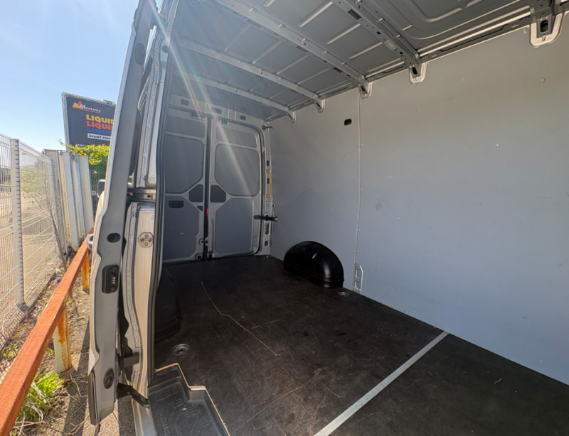 VOLKSWAGEN CRAFTER L3H3 2.0 TDI 140 CV BVM6 GPS ECRAN 
