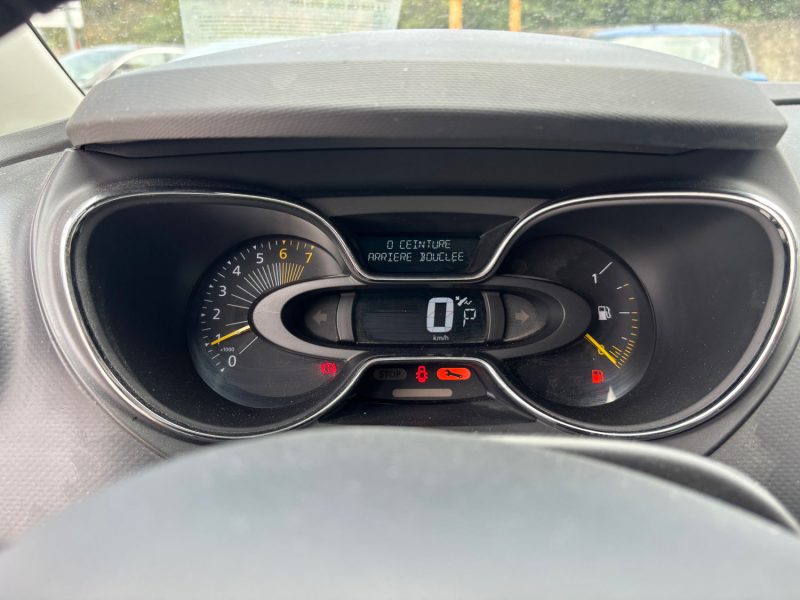 RENAULT CAPTUR 1.2 TCE 120 COOL GREY EDC 2016