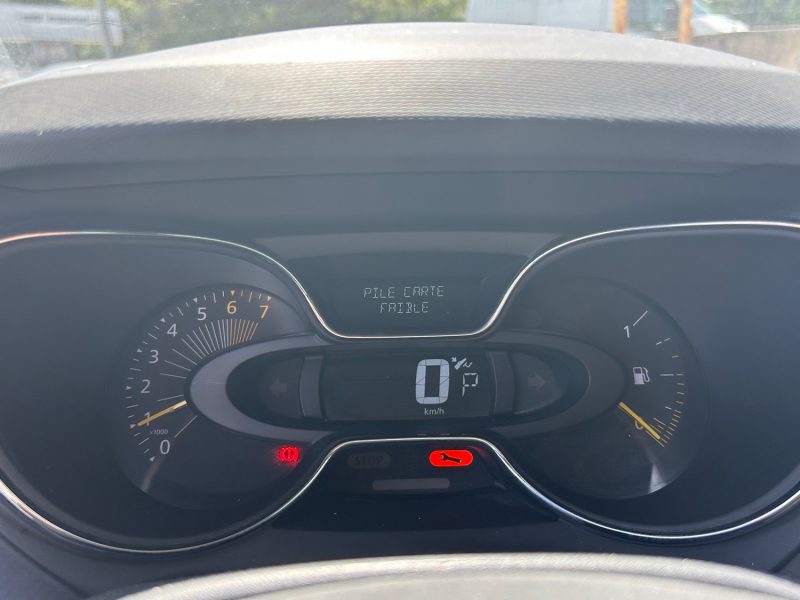 RENAULT CAPTUR 1.2 TCE 120 COOL GREY EDC 2016