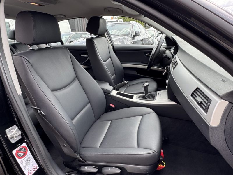 BMW 318 D 2.0D PACK LUXE FULL OPTIONS CLIM/CUIR 1er MAIN