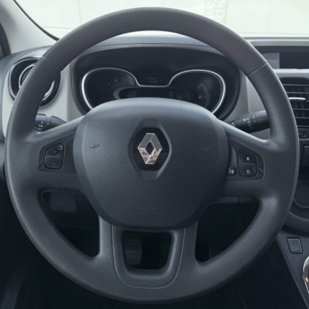 Renault Trafic L1H1 1.6 dCi 120 Grand Confort (Caméra | CarPlay | Attelage)