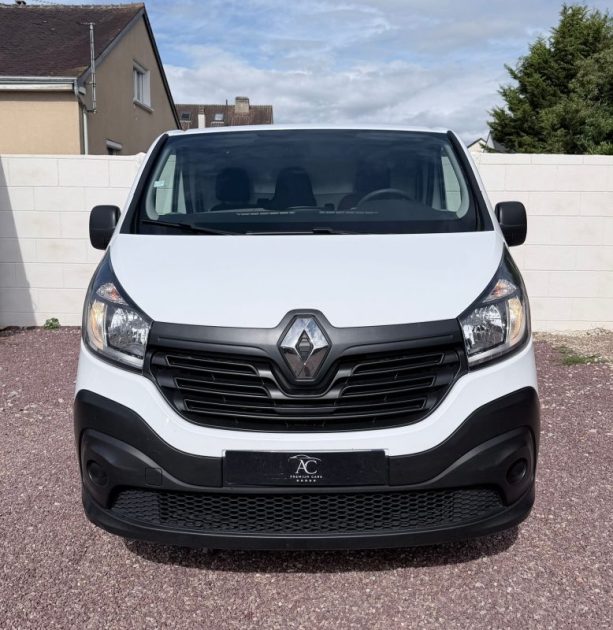 Renault Trafic L1H1 1.6 dCi 120 Grand Confort (Caméra | CarPlay | Attelage)
