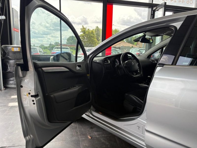 🔹 Citroën C4 1.6 Bluehdi 120 Ch SHINE🛋️ Intérieur semi-cuir📱 Bluetooth🛡️ Garantie 6 mois