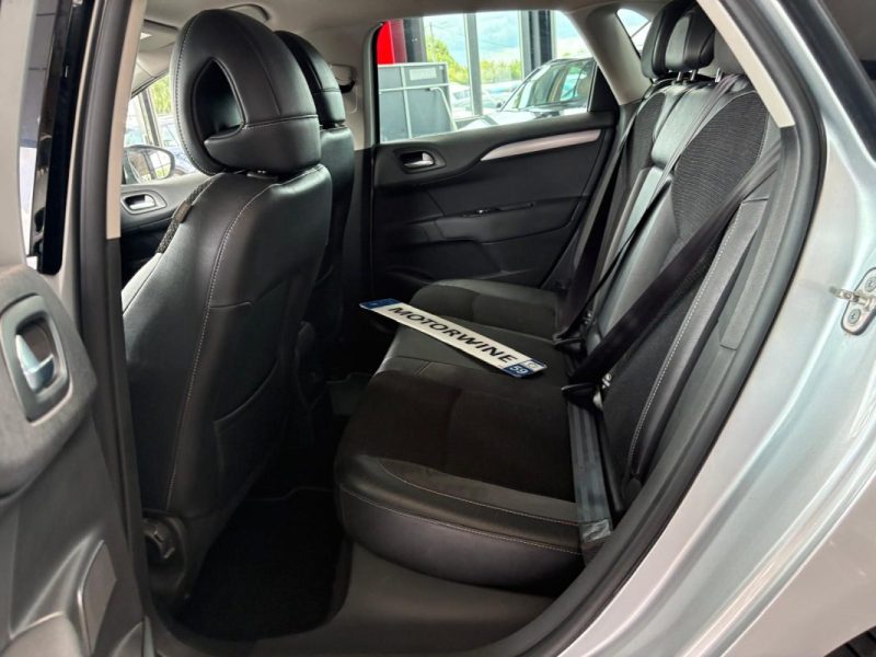 🔹 Citroën C4 1.6 Bluehdi 120 Ch SHINE🛋️ Intérieur semi-cuir📱 Bluetooth🛡️ Garantie 6 mois