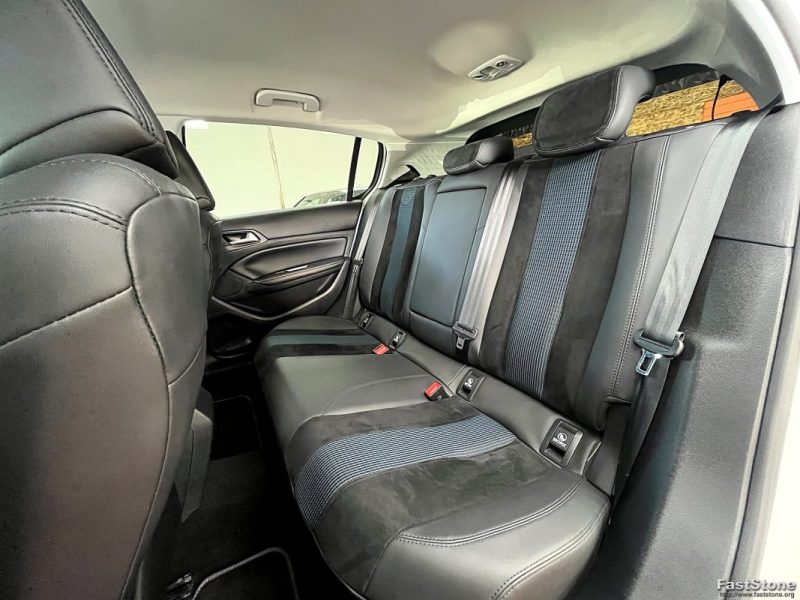 PEUGEOT 308 II 1.5 BLUEHDI 130CV S&S STYLE EAT8 - GARANTIE 12 OU 60 MOIS
