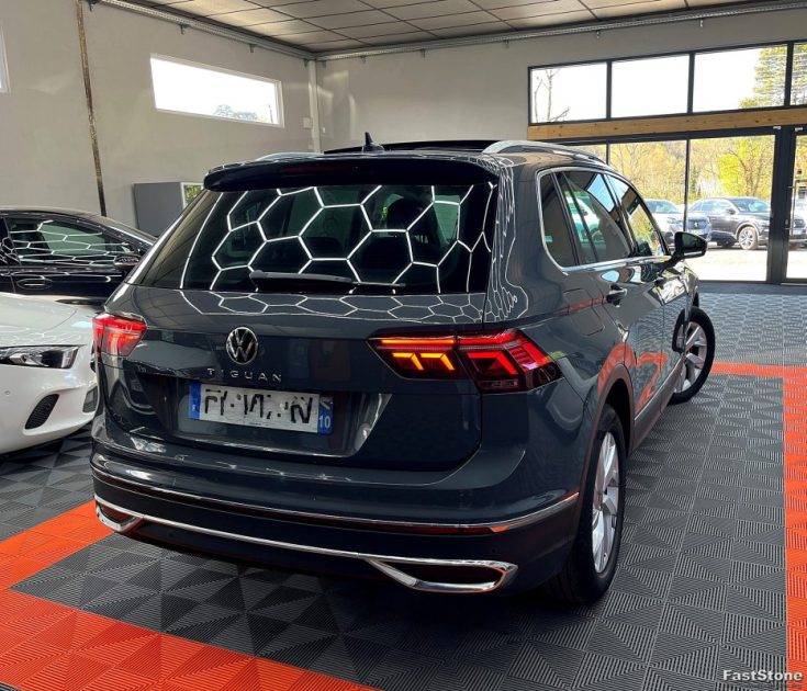 VOLKSWAGEN TIGUAN ELEGANCE  1.5 TSI ACT ELEGANCE 150CV CAMERA / TOIT OUVRANT - GARANTIE 12 OU 60 MOI