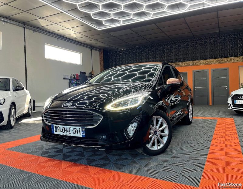 FORD FIESTA VII 1.5 TDCI 120V TITANIUM 1ER MAIN  APPLE CARPLAY /  GARANITE 12 OU 60 MOIS 