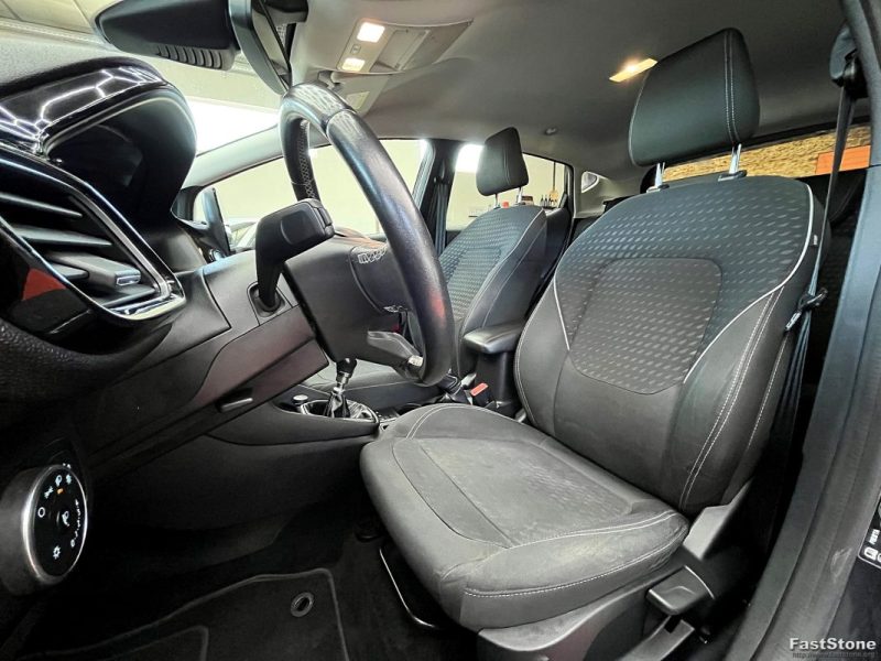 FORD FIESTA VII 1.5 TDCI 120V TITANIUM 1ER MAIN  APPLE CARPLAY /  GARANITE 12 OU 60 MOIS 